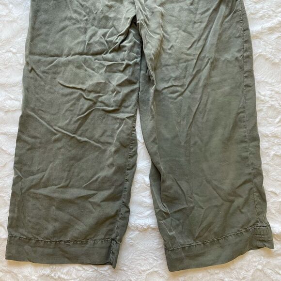 Anthropologie Green Paper Bag Pant- Women’s 2 - Picture 5 of 9